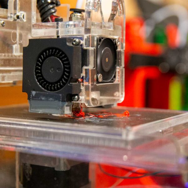 Ulio3D 3D printer printing